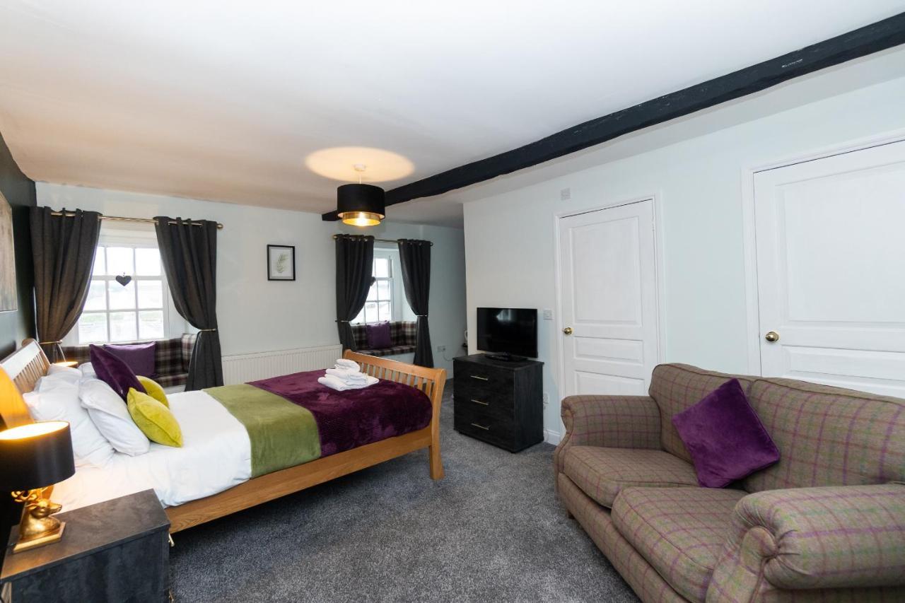 Hotel The Ancient Unicorn Barnard Castle Esterno foto
