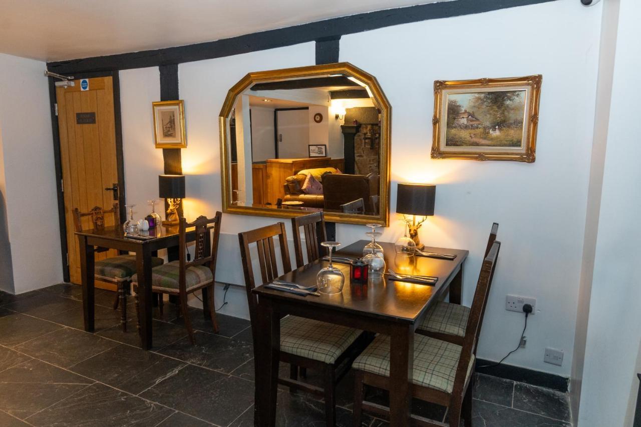 Hotel The Ancient Unicorn Barnard Castle Esterno foto